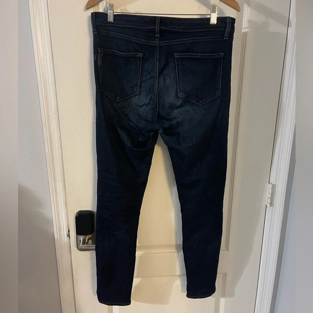 Anthropologie PAIGE Women's Deep Indigo Hoxton ultra Skinny Jeans